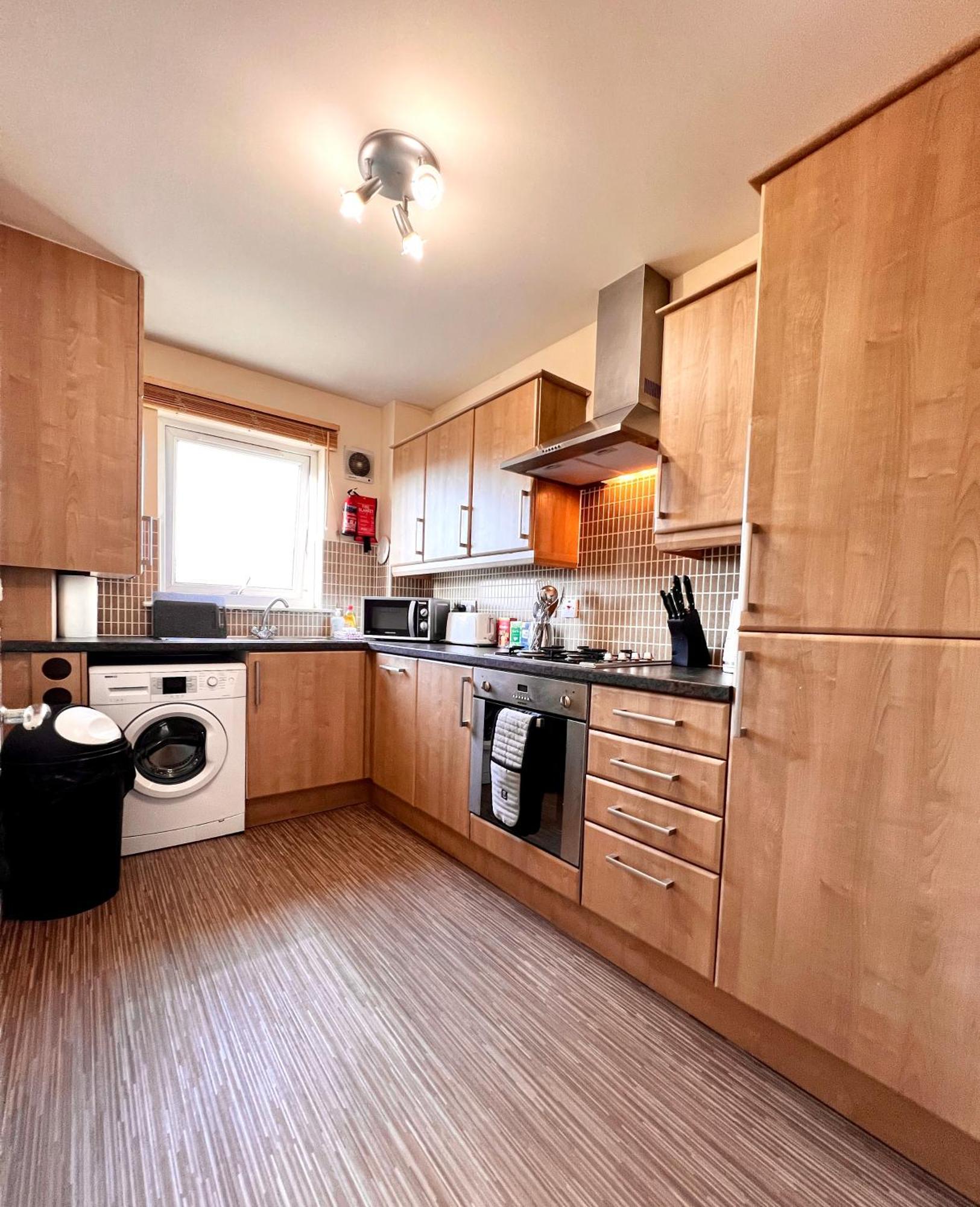 Stylish Modern Flat With Juliet Balcony & Parking Apartment Glasgow Luaran gambar