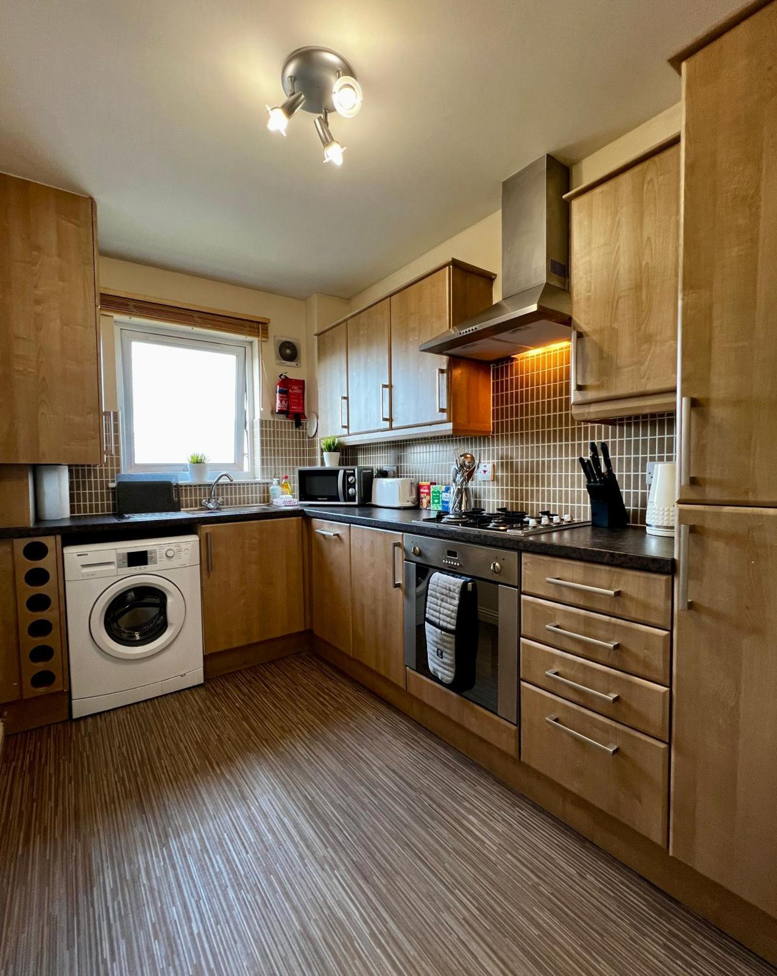 Stylish Modern Flat With Juliet Balcony & Parking Apartment Glasgow Luaran gambar